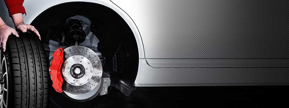 Satz für vorne und hinten Brembo XTRA-Bremsscheiben und Bremsbeläge Audi A4 A5